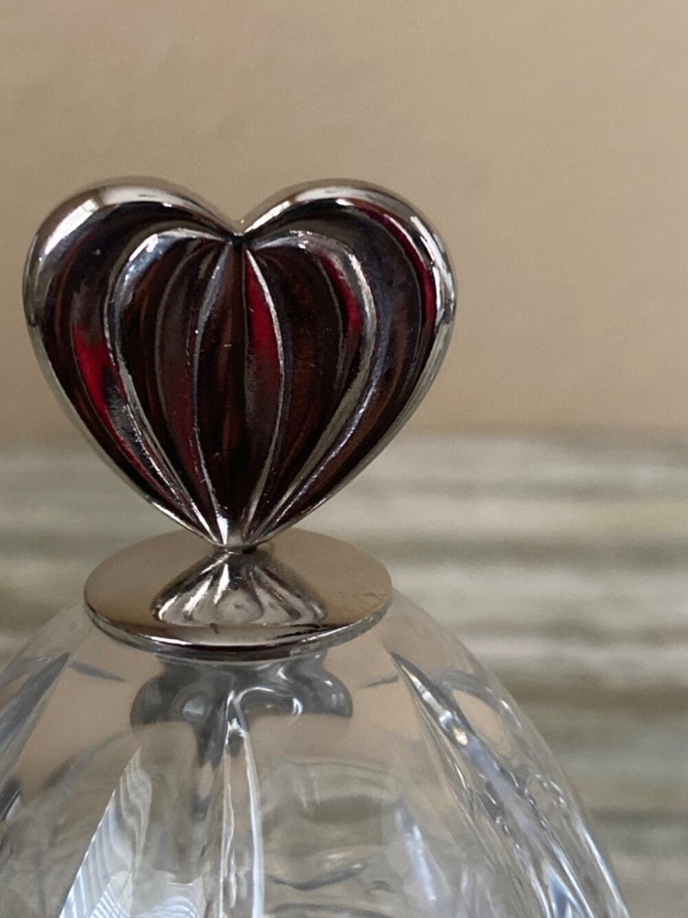 Lenox Crystal Egg Trinket Boxes Diamonds & Pearls Made in Germany Set of 2 - Picture 4 of 16